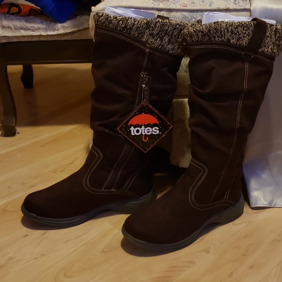 NWT brown Totes Boots. CUMFY AND CUTE! - Picture 2 of 10